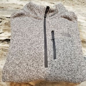 North Face 1/4 Zip Large